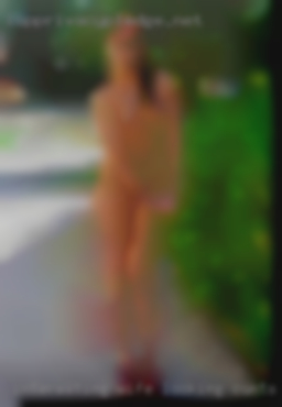Interesting wife looking cunts pussy.
